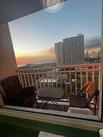 Breeze Residences Condos