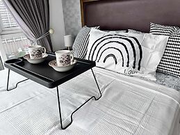 Breeze Residences Condos