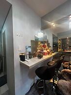 Breeze Residences Condos