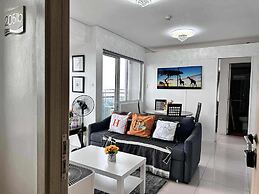Breeze Residences Condos