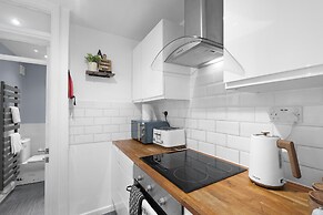 Modern 1 Bedroom Apartment in Gravesend