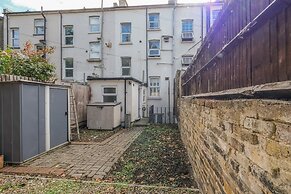 Modern 1 Bedroom Apartment in Gravesend