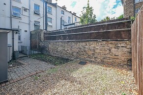 Modern 1 Bedroom Apartment in Gravesend