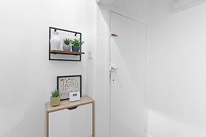 Modern 1 Bedroom Apartment in Gravesend