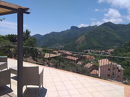 La Cornice Dei Monti