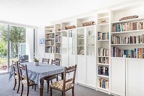Gorgeous 2-bed Unit Near Riverside Parks