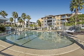 Gorgeous 2-bed Unit Near Riverside Parks