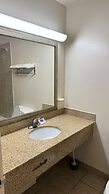 COUNTRY HOST INN
