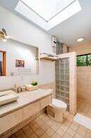 Casa Milo