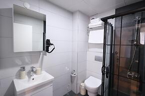 Evra Suites