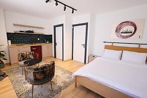 Evra Suites