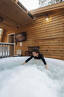 Tiny Pines Glamping