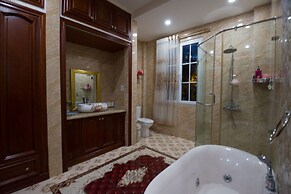Van Loi Home
