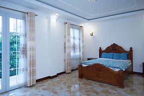 Van Loi Home