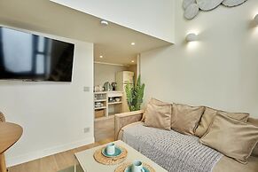 Chic Duplex With AC Bastille & Marais