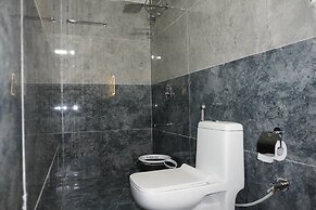 Stazy Suites - Kammanhalli