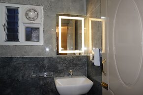 Stazy Suites - Kammanhalli