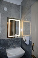 Stazy Suites - Kammanhalli