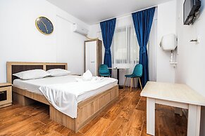 Stefan Building Mamaia Nord