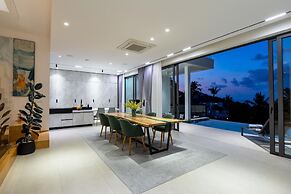 4 Bed SeaView Villa with Breakfast KBR32