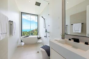 4 Bed SeaView Villa with Breakfast KBR32