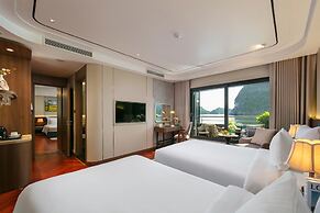 Calista Luxury Cruise