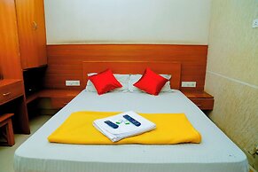 Hotel Breezeland - Erode Railway Station