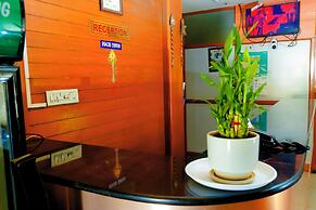 Hotel Breezeland - Erode Railway Station