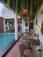 SUNA'A HOME LOGPOM
