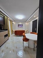 SUNA'A HOME LOGPOM
