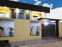 SUNA'A HOME LOGPOM