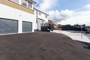No.22 Shalloch House