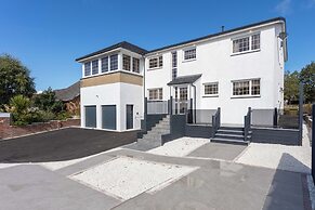 No.22 Shalloch House