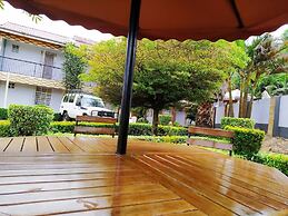Eden Springs Hotel