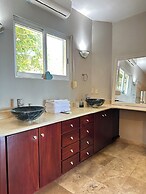 Vista Hermosa 56 by GEstores