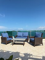 Vista Hermosa 56 by GEstores