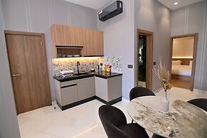 La villa luxury suites