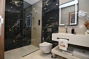 La villa luxury suites