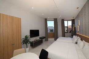 La villa luxury suites