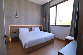 La villa luxury suites