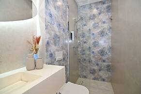 La villa luxury suites