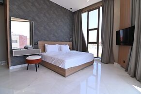 La villa luxury suites