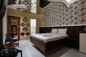 Status Elegance Hotel