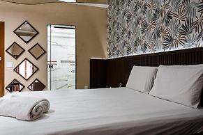 Status Elegance Hotel