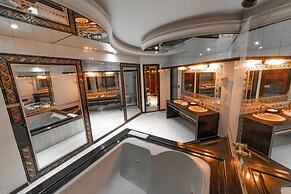 Status Elegance Hotel