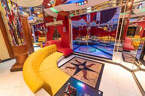 Status Elegance Hotel