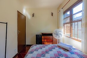 Casa 3 Quartos com Wi-fi Ar e Churrasqueira