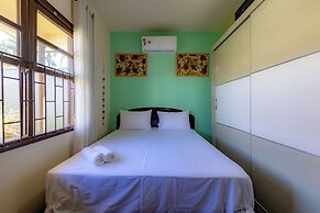Casa 3 Quartos com Wi-fi Ar e Churrasqueira