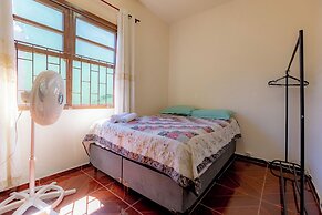 Casa 3 Quartos com Wi-fi Ar e Churrasqueira