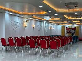 The Divine Cloud Inn